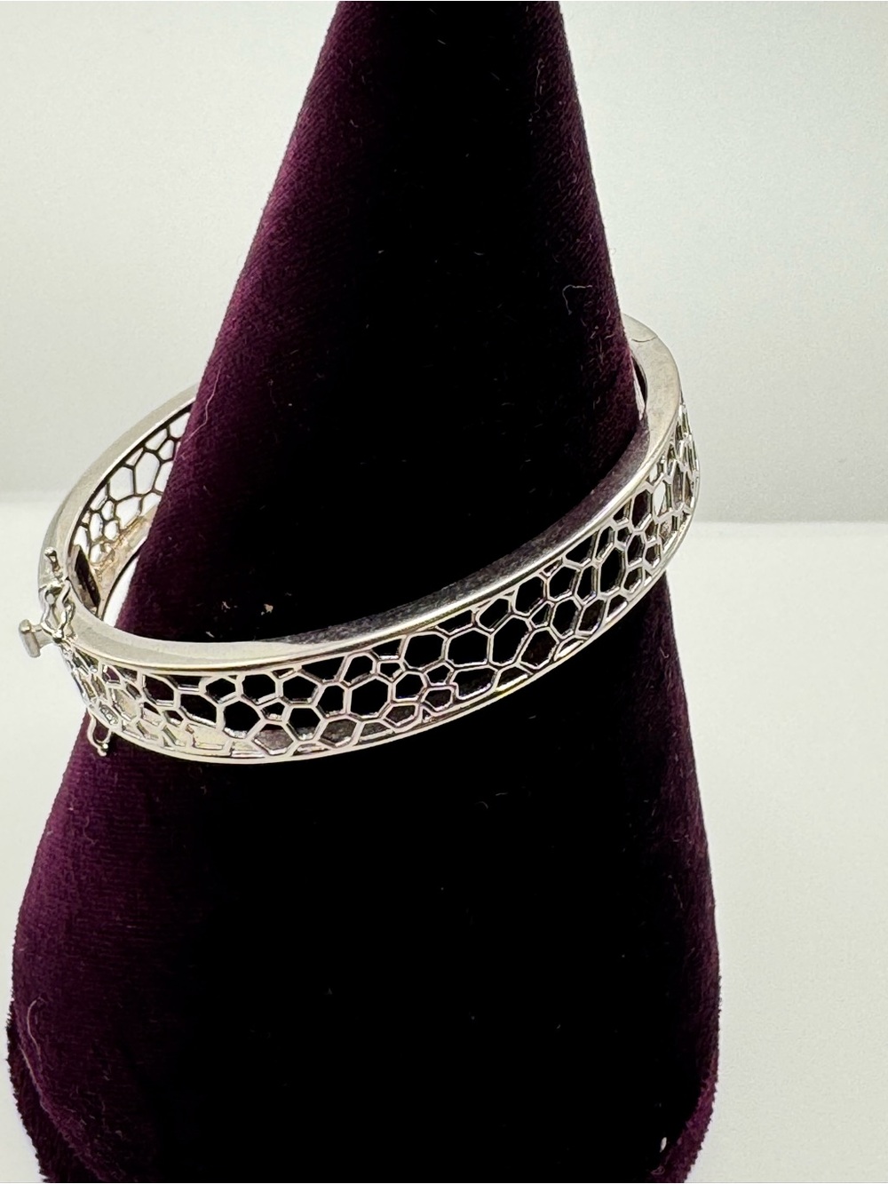Sterling Silver Honeycomb Hinged Bangle Bracelet - Silver